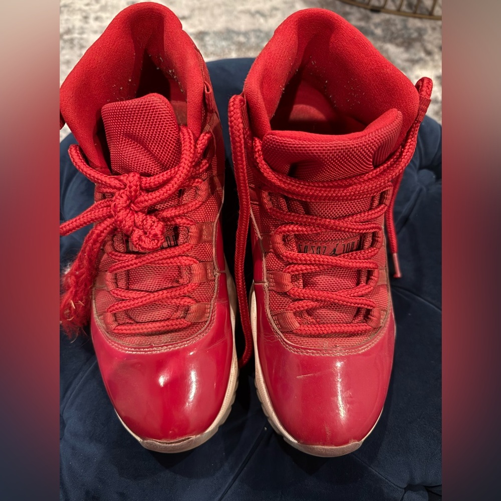 Selling Boys Jordan 11 Retro’s in Size 7.